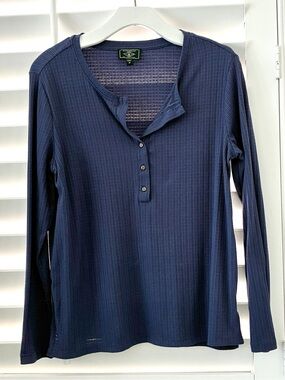 G.H. Bass & Co. Navy Ribbed Long-Sleeve Henley